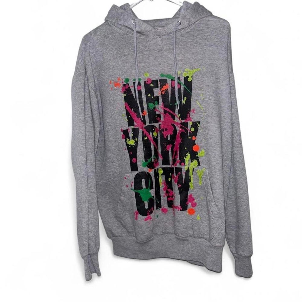 Gray Graphic Hoodie with New York City Print